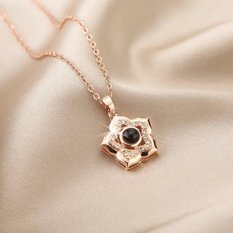 Projection five-pointed star shape pendant necklace picture customization - Blade & Thread