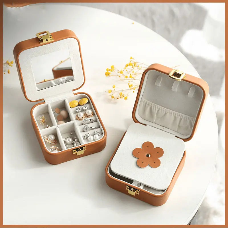 pu leather candy-colored mirror jewelry box - Blade & Thread