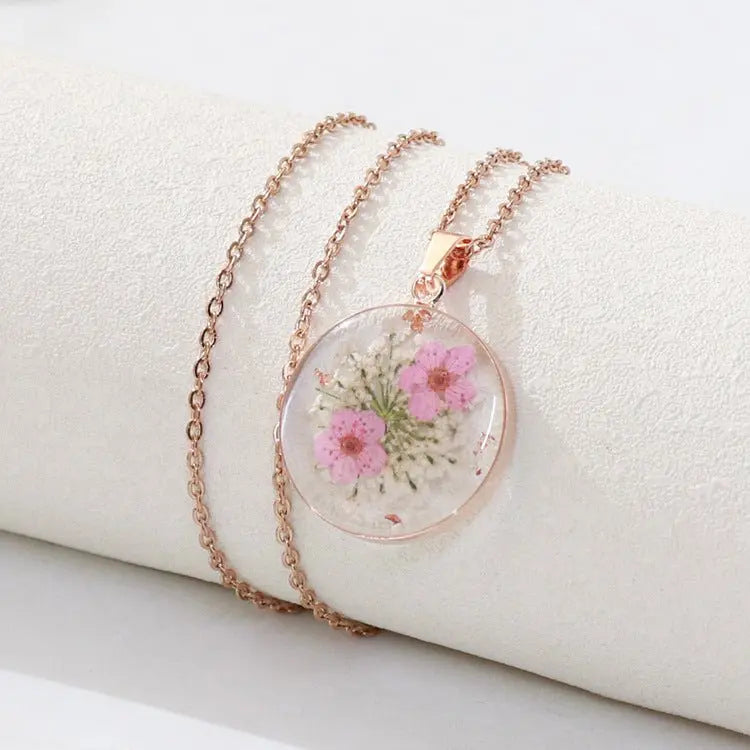 Resin forget me not necklace - Blade & Thread