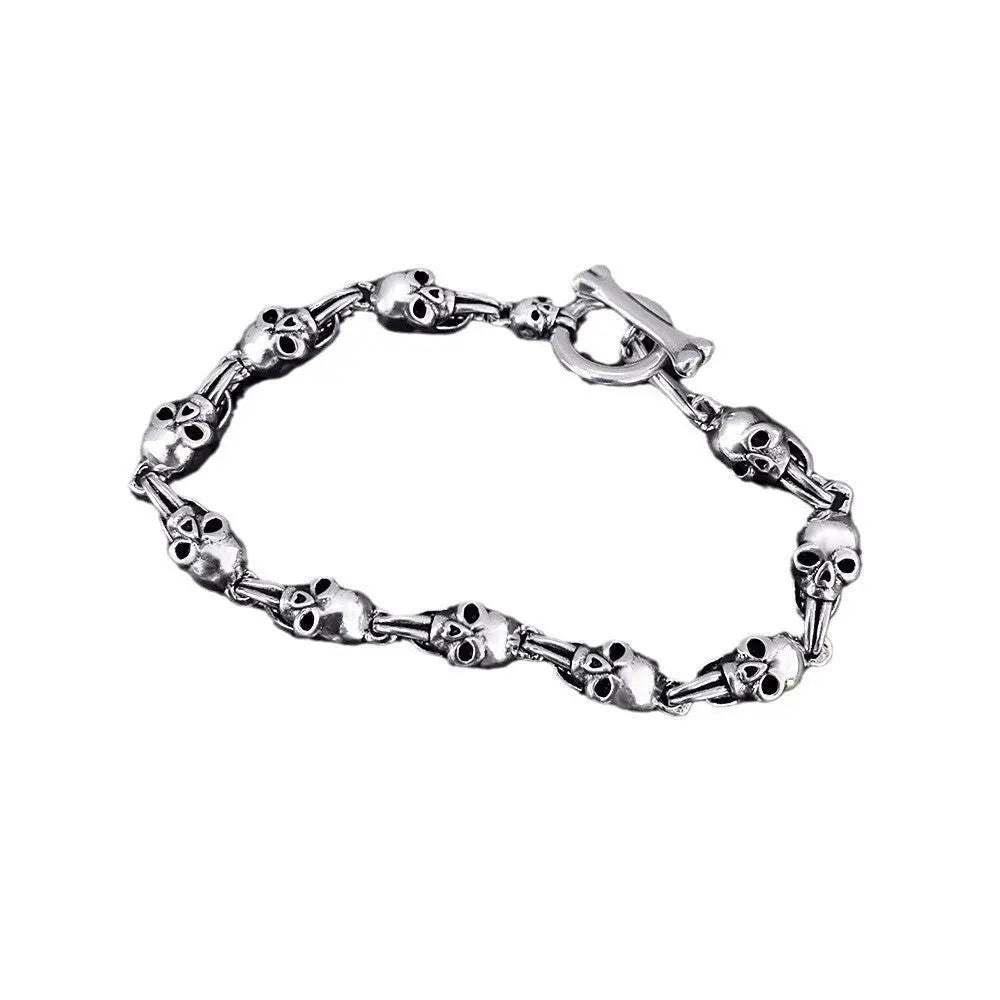 Retro and trendy skull bracelet - Blade & Thread