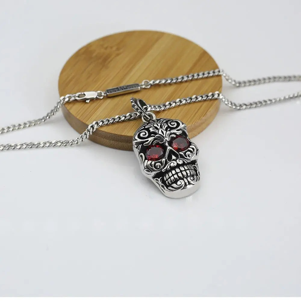 Retro Baroque garnet eye skull pendant - Blade & Thread