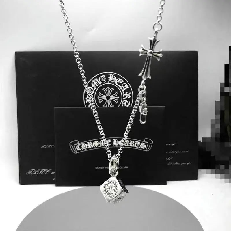 Retro chain waist trouser chain bag chain Key chain Retro dagger - Blade & Thread