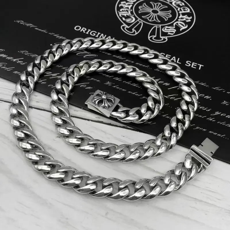 Retro chain waist trouser chain bag chain Key chain Retro dagger - Blade & Thread