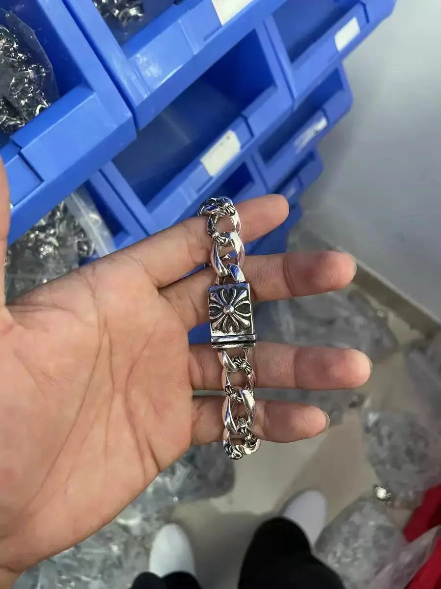 Retro domineering bracelet hip-hop personality men's cross bracelet - Blade & Thread