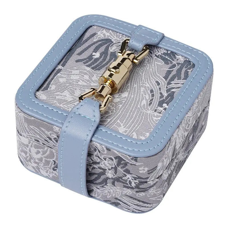 Retro embroidery portable jewelry box - Blade & Thread