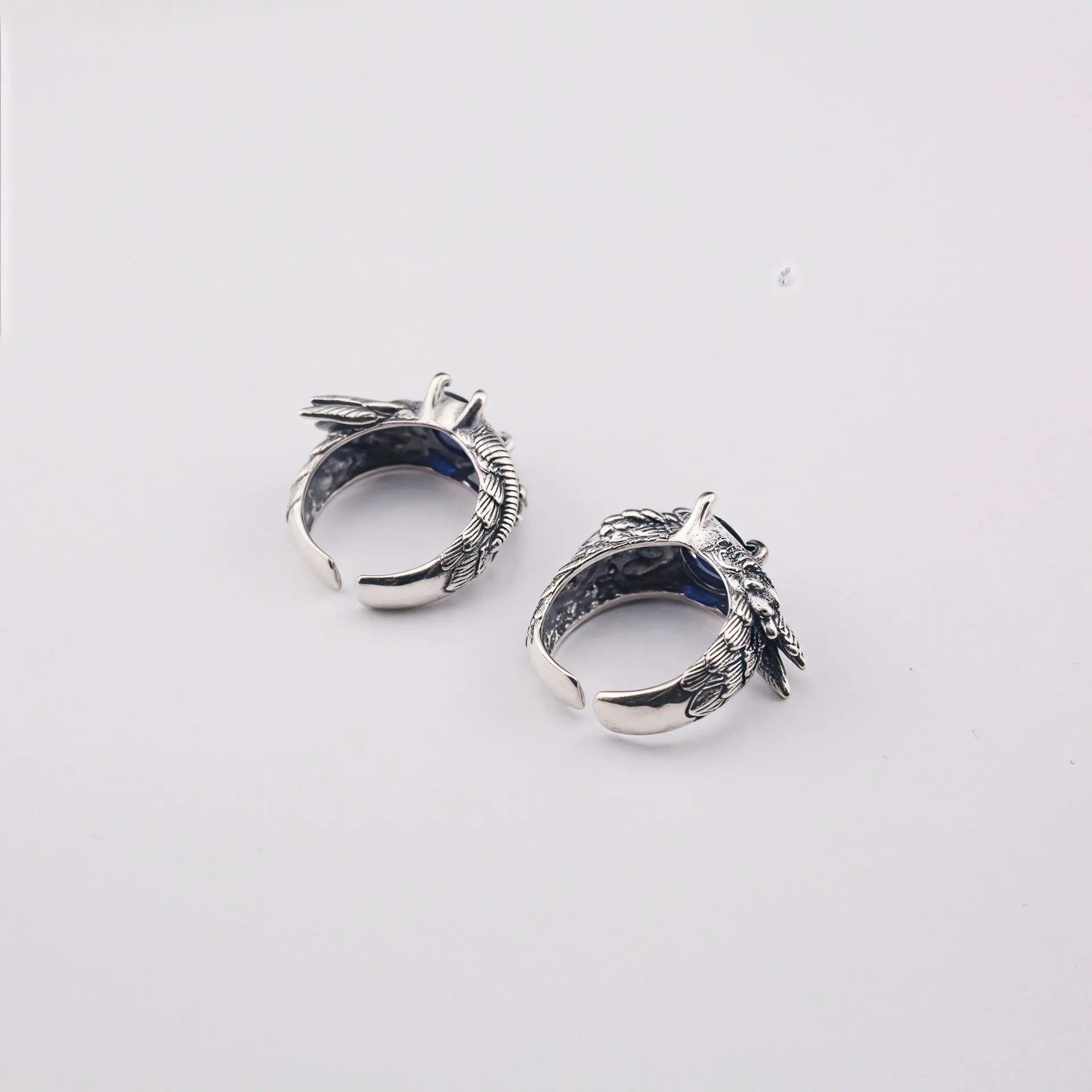 Retro feather sapphire open ring - Blade & Thread