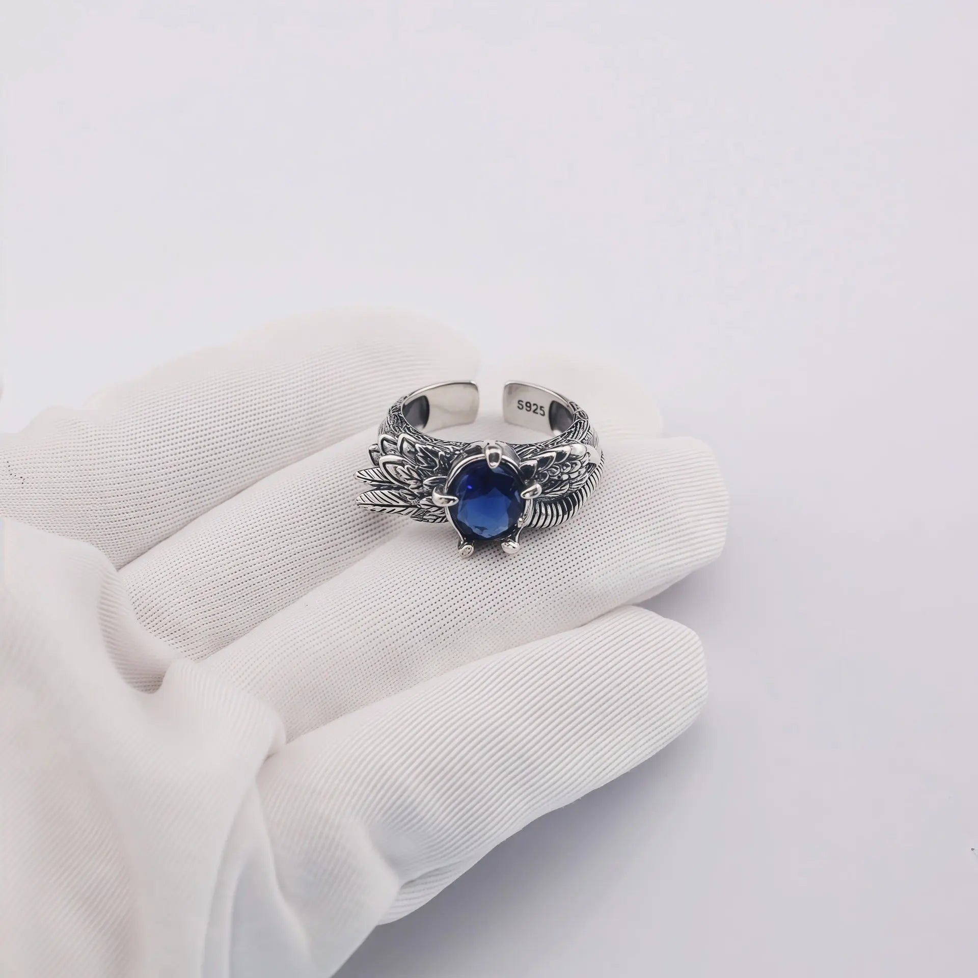 Retro feather sapphire open ring - Blade & Thread