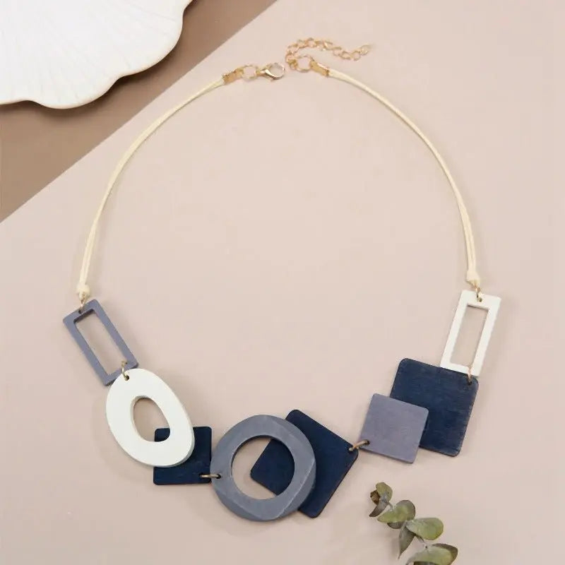 Retro geometric wooden bib necklace - Blade & Thread
