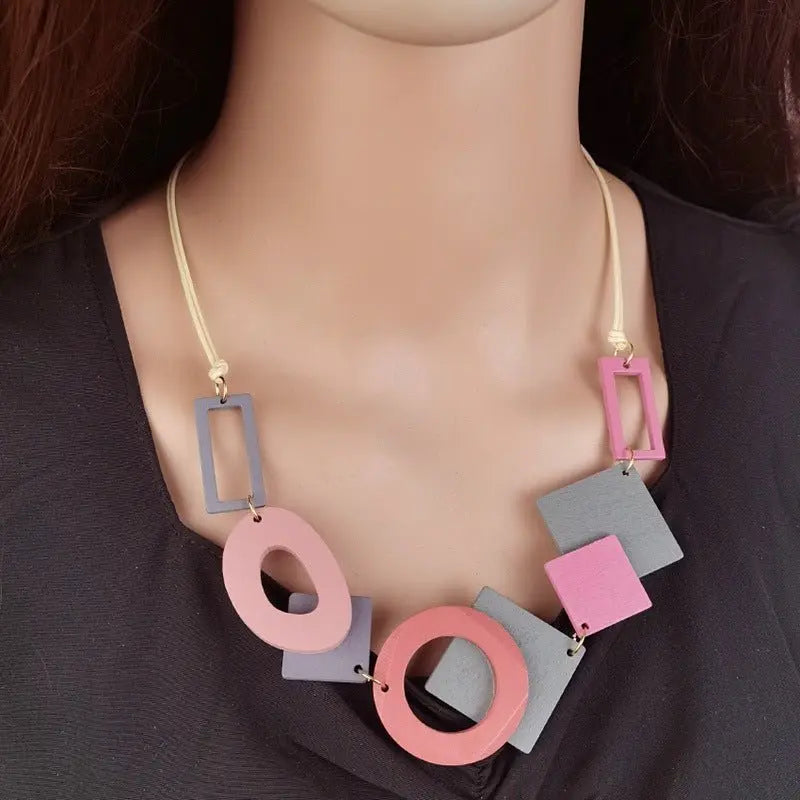 Retro geometric wooden bib necklace - Blade & Thread