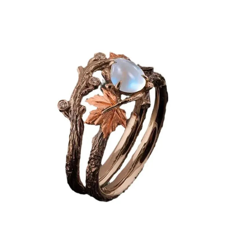 Retro maple leaf ring - Blade & Thread
