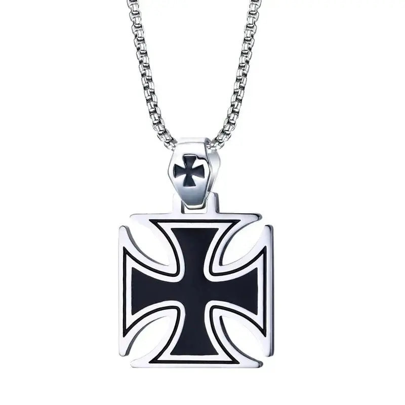 Retro Templar Cross Pendant Necklace - Blade & Thread
