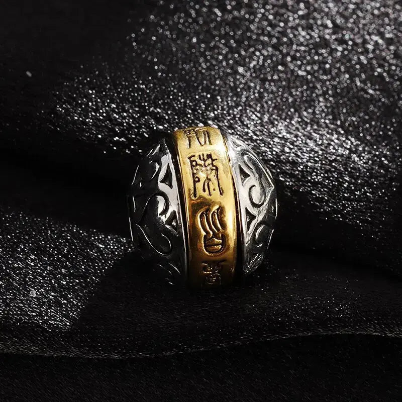 Rotatable Buddhist Scripture Classic Luck Beads Faith Talisman Pendant Necklace - Blade & Thread