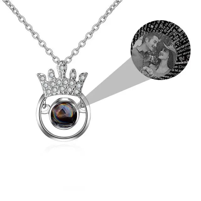 Round Crown Projection Necklace Pendant - Blade & Thread