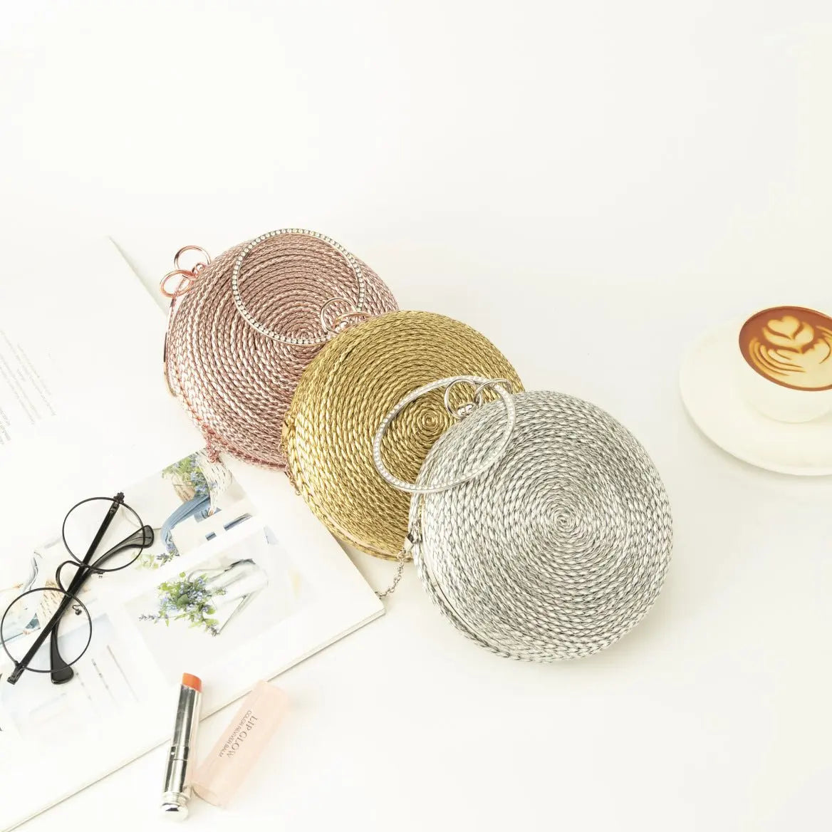 Round pure hand-woven crossbody clutch bag - Blade & Thread