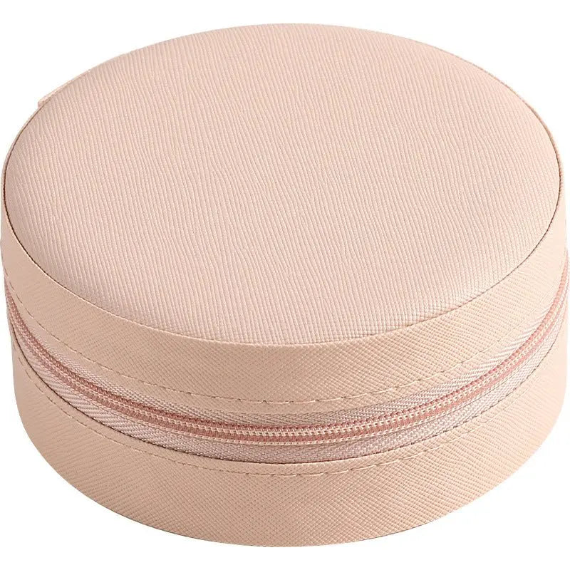 Round simple and compact jewelry Box - Blade & Thread