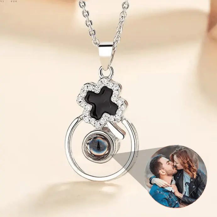 S925 Silver Epoxy Necklace Female Projection Pendant - Blade & Thread