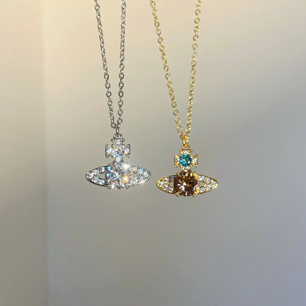 Saturn full diamond necklace clavicle chain - Blade & Thread
