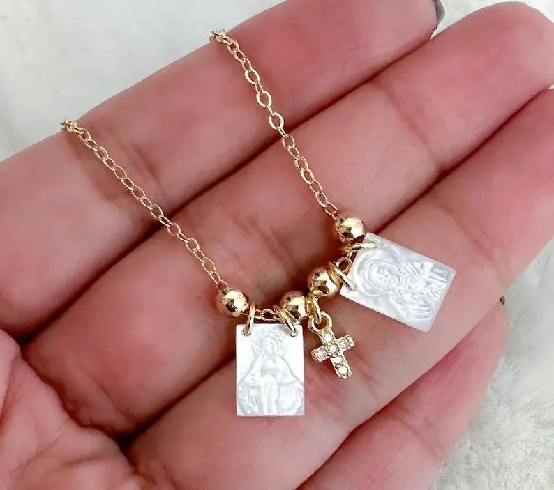 scapular necklace - Blade & Thread