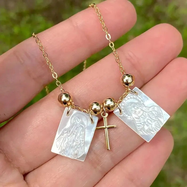scapular necklace - Blade & Thread