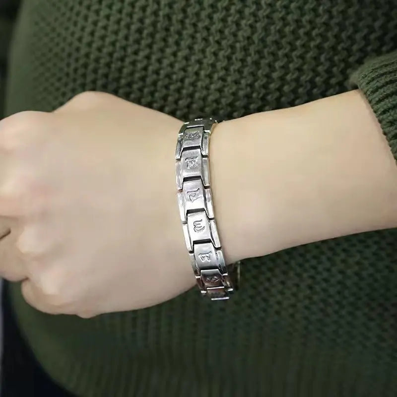 Simple and domineering six-syllable mantra bracelet - Blade & Thread