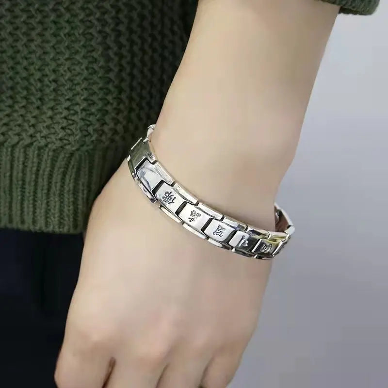 Simple and domineering six-syllable mantra bracelet - Blade & Thread
