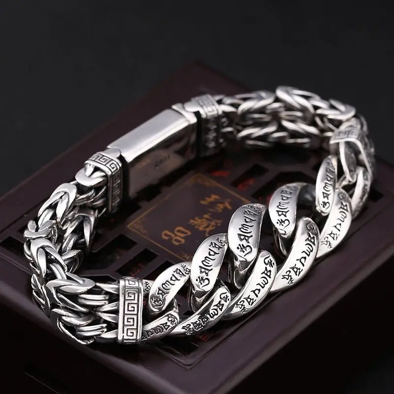 Six-word mantra domineering bracelet - Blade & Thread