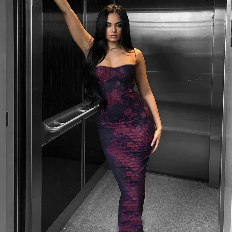 Sleeveless V-neck Backless Bodvcon Printed Spaghetti Strap Dress - Blade & Thread