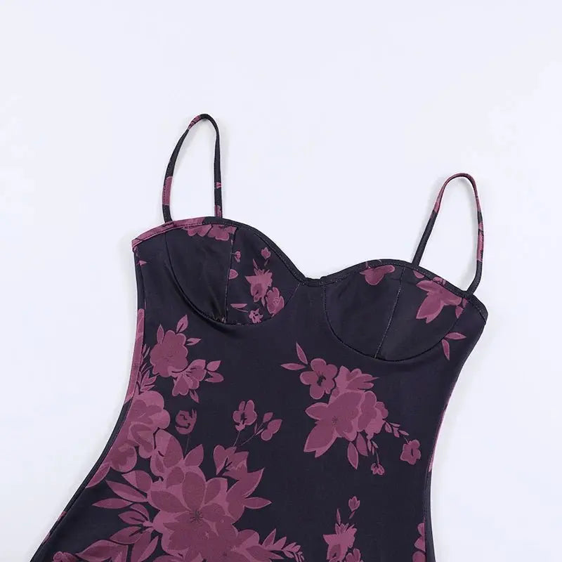 Sleeveless V-neck Backless Bodvcon Printed Spaghetti Strap Dress - Blade & Thread