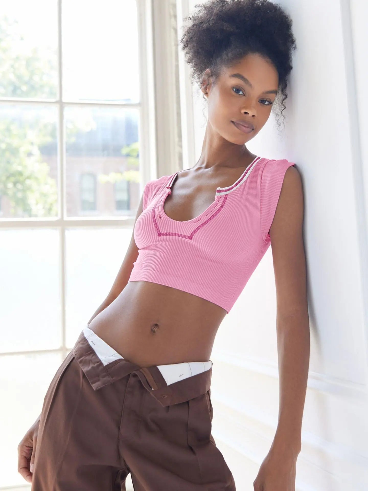 Slim Fit Ultra Short Sexy Spicy Girls Top Knitted Thread T-shirt - Blade & Thread