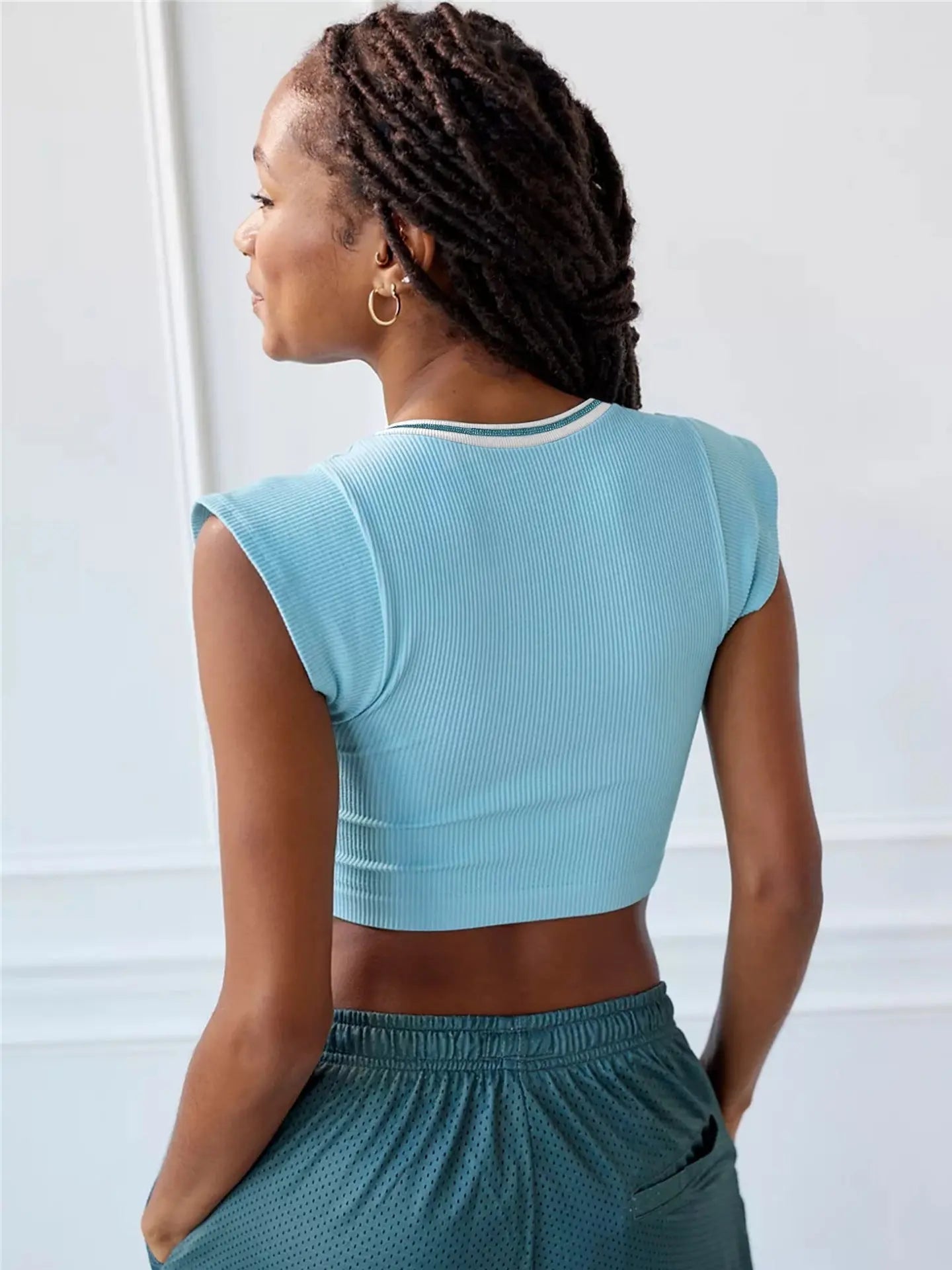Slim Fit Ultra Short Sexy Spicy Girls Top Knitted Thread T-shirt - Blade & Thread