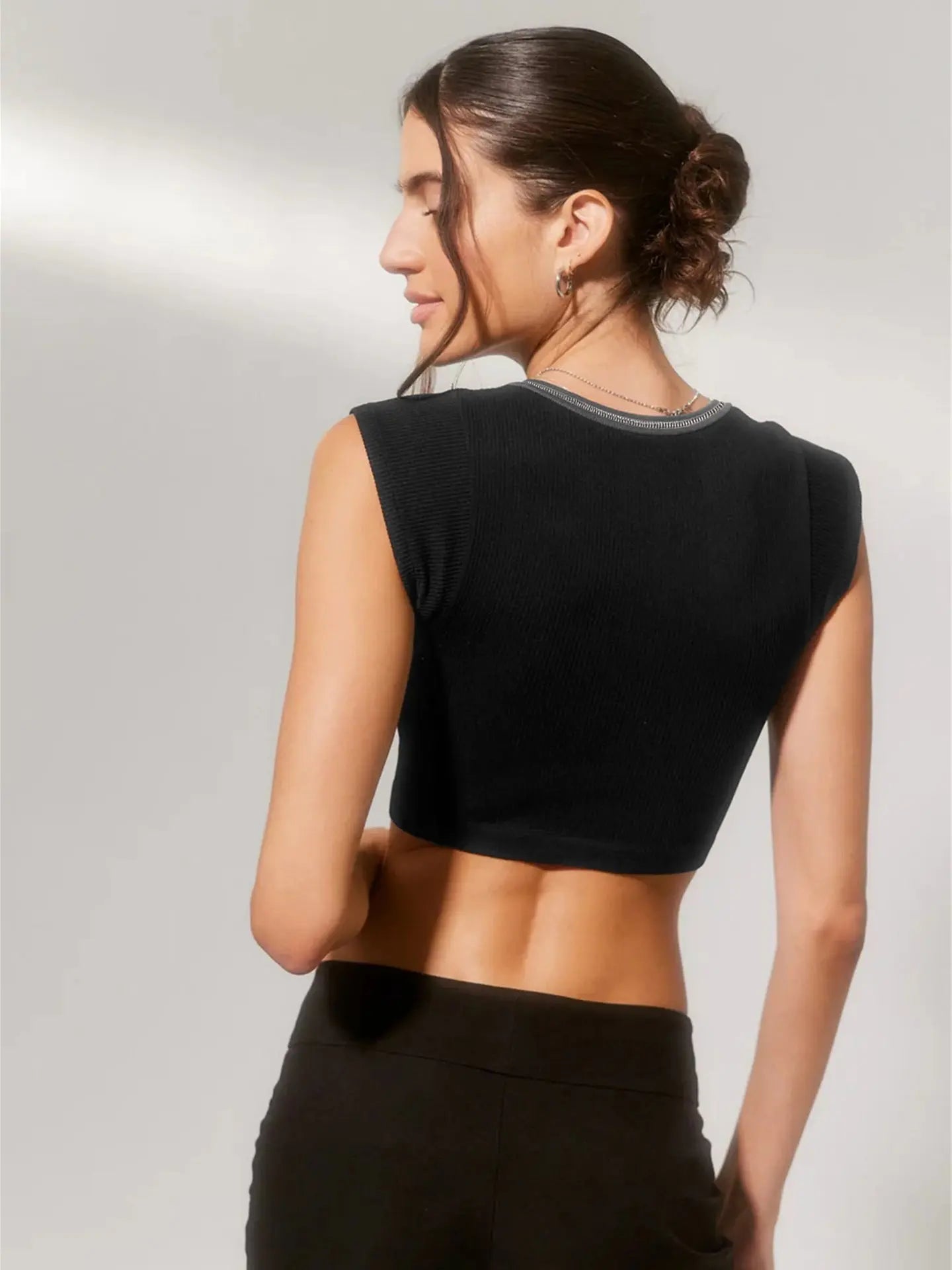 Slim Fit Ultra Short Sexy Spicy Girls Top Knitted Thread T-shirt - Blade & Thread