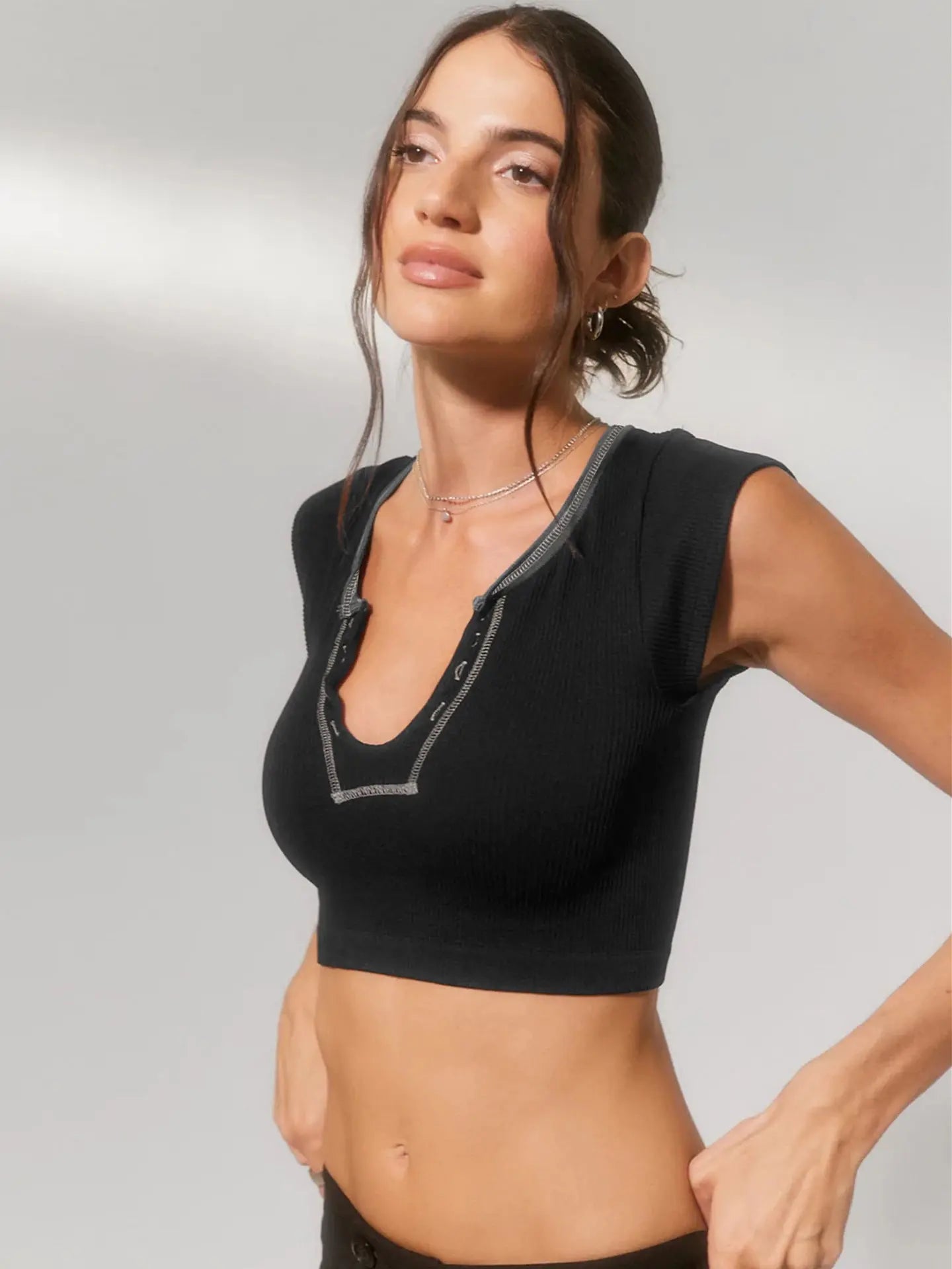 Slim Fit Ultra Short Sexy Spicy Girls Top Knitted Thread T-shirt - Blade & Thread