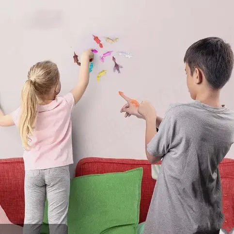 Slingshot Dino-Launch Finger Fun Toys - Blade & Thread