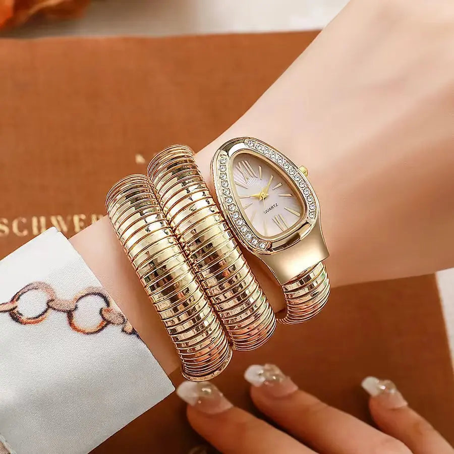 Snake-shaped watch, fashionable women's bracelet watch - Blade & Thread