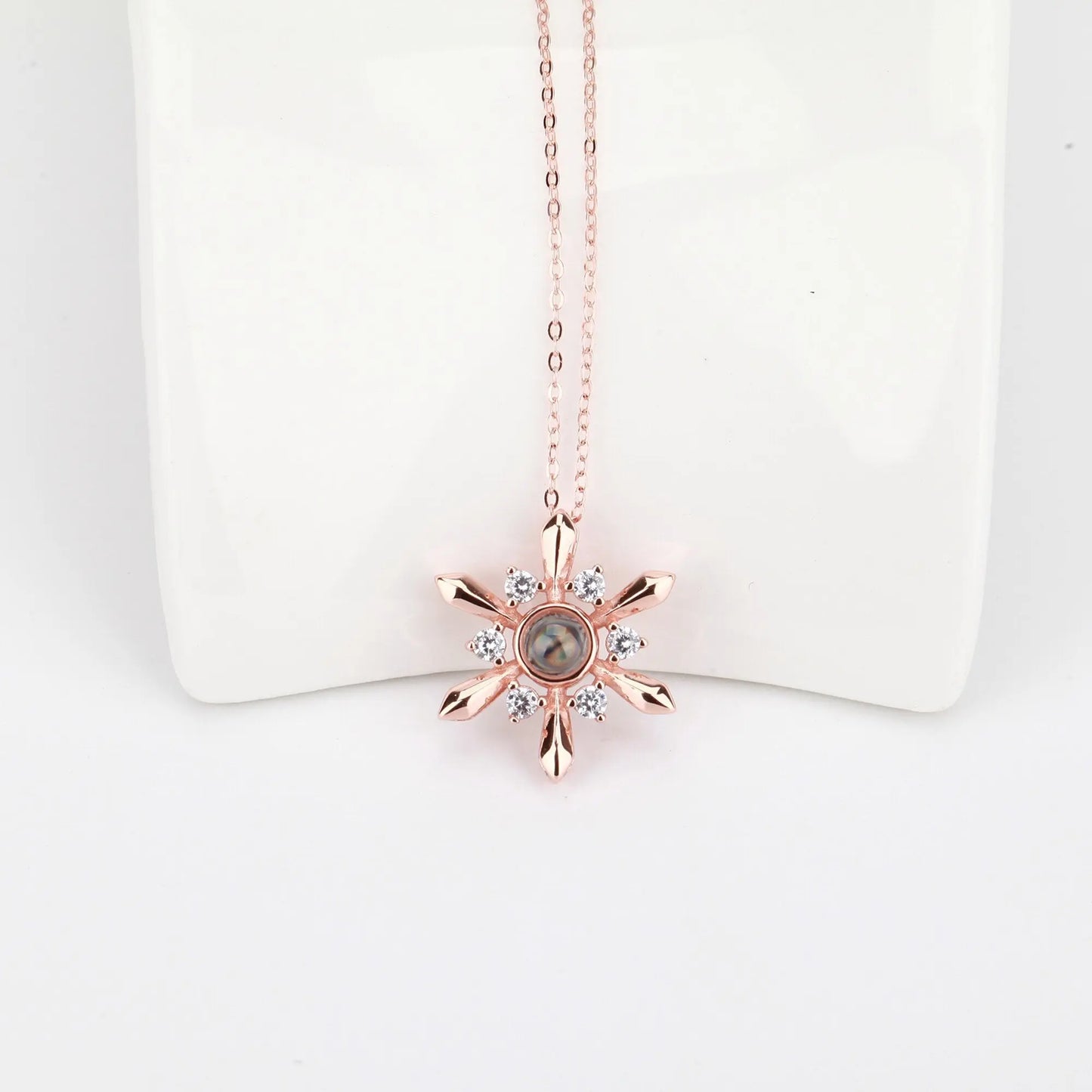 Snowflake Shaped Projection Necklace Photo Charming Jewelry Memorial Gifts - Blade & Thread