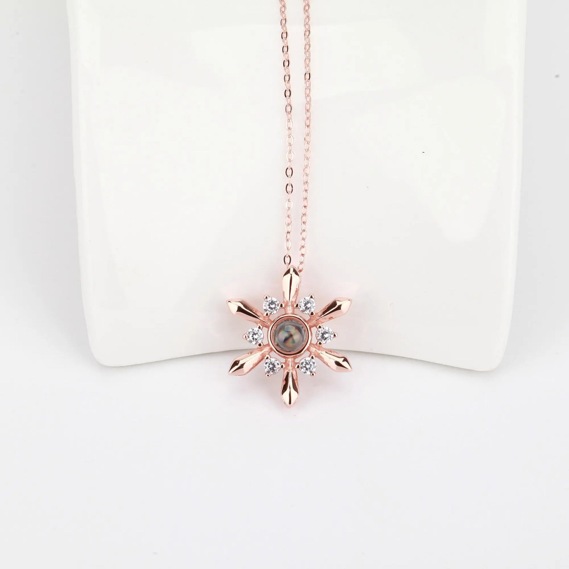 Snowflake Shaped Projection Necklace Photo Charming Jewelry Memorial Gifts - Blade & Thread