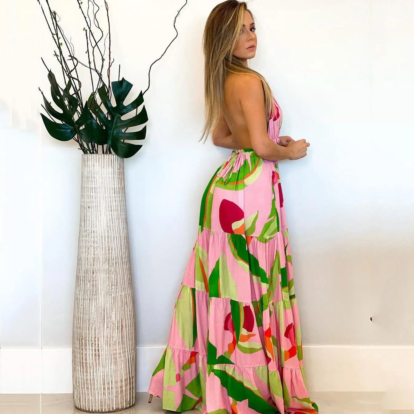 Spring and summer deep V backless dress Bohemian floral suspender dress - Blade & Thread