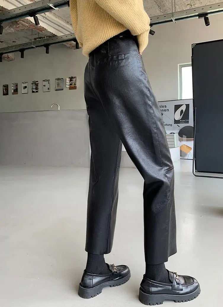 Spring Autumn PU Leather Pants Women High Waist Pockets Faux Leather Harem Pants - Blade & Thread