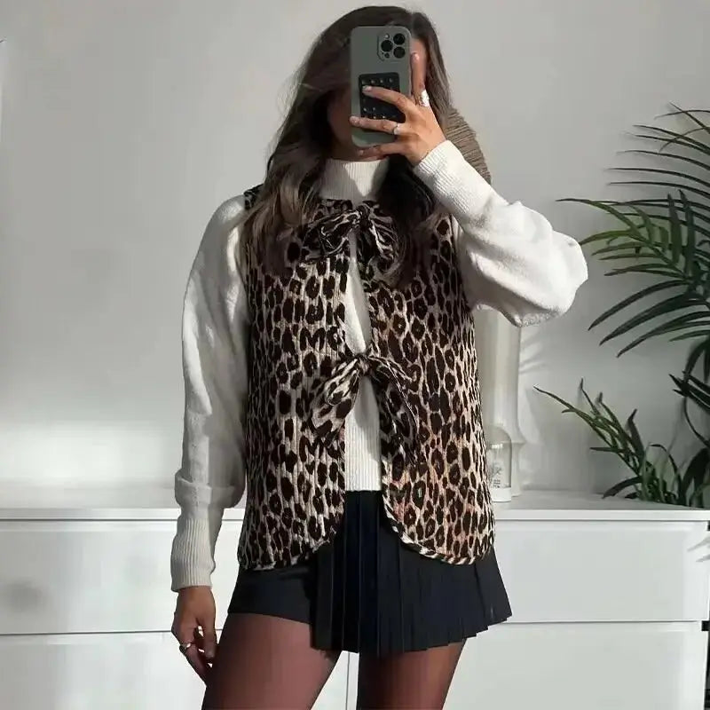 Spring/Summer V-neck Bow Decoration Fashion Leopard Pattern Vest - Blade & Thread
