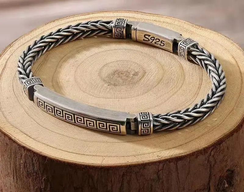 Square Spiral Pattern Silver Personalized bracelet - Blade & Thread