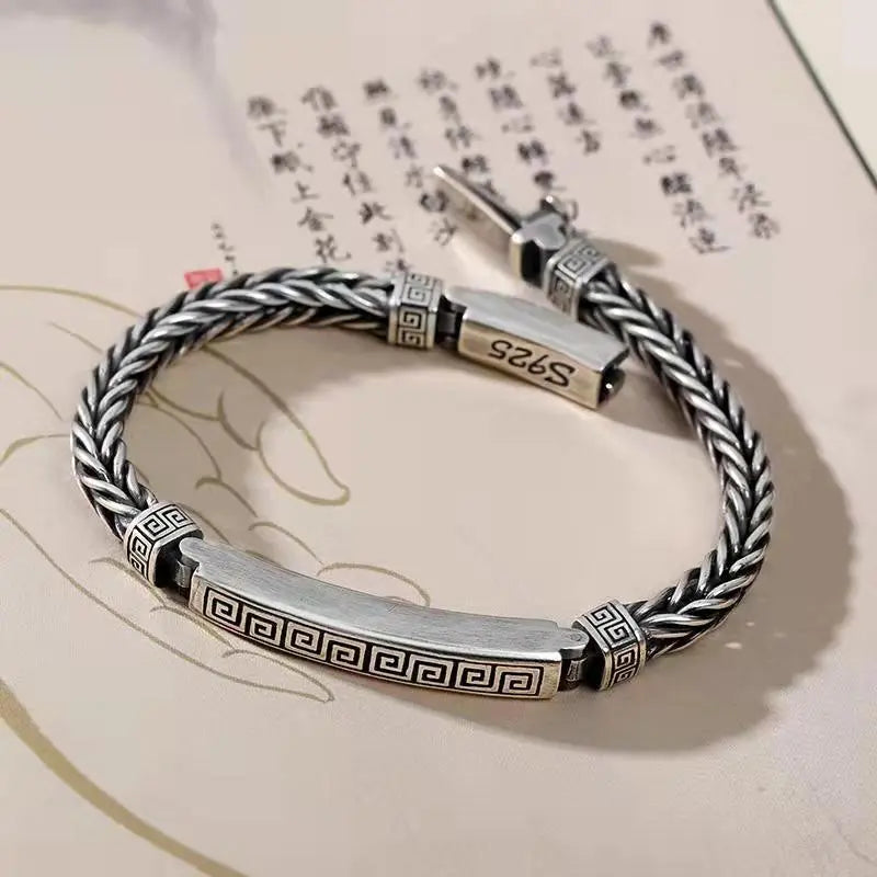 Square Spiral Pattern Silver Personalized bracelet - Blade & Thread