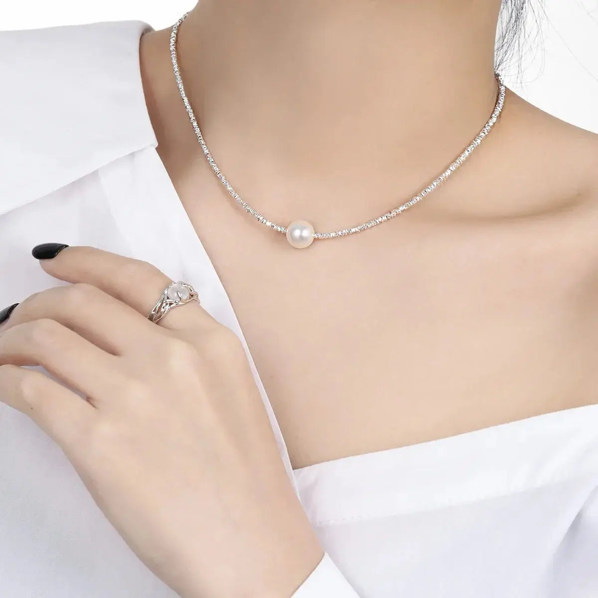 Stackable Shell Pearl Necklace nowadaysfashion
