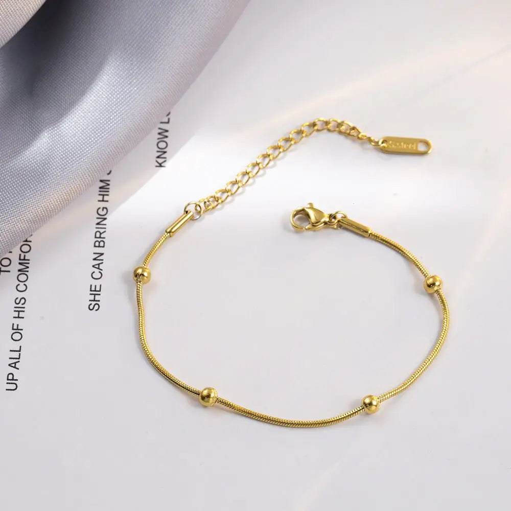 Stainless steel simple round bead bracelet - Blade & Thread