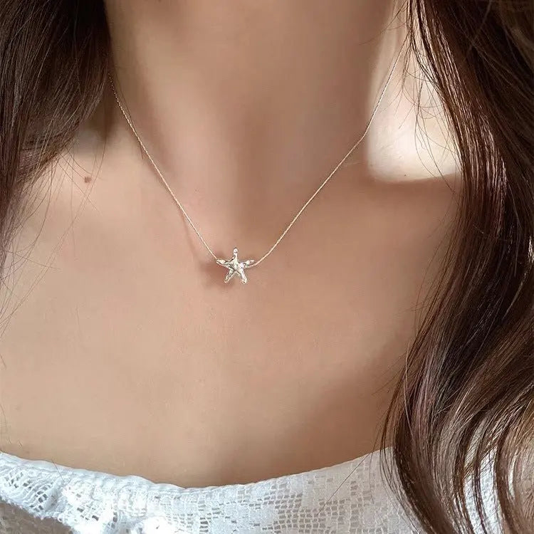 starfish s925 sterling silver lava necklace - Blade & Thread