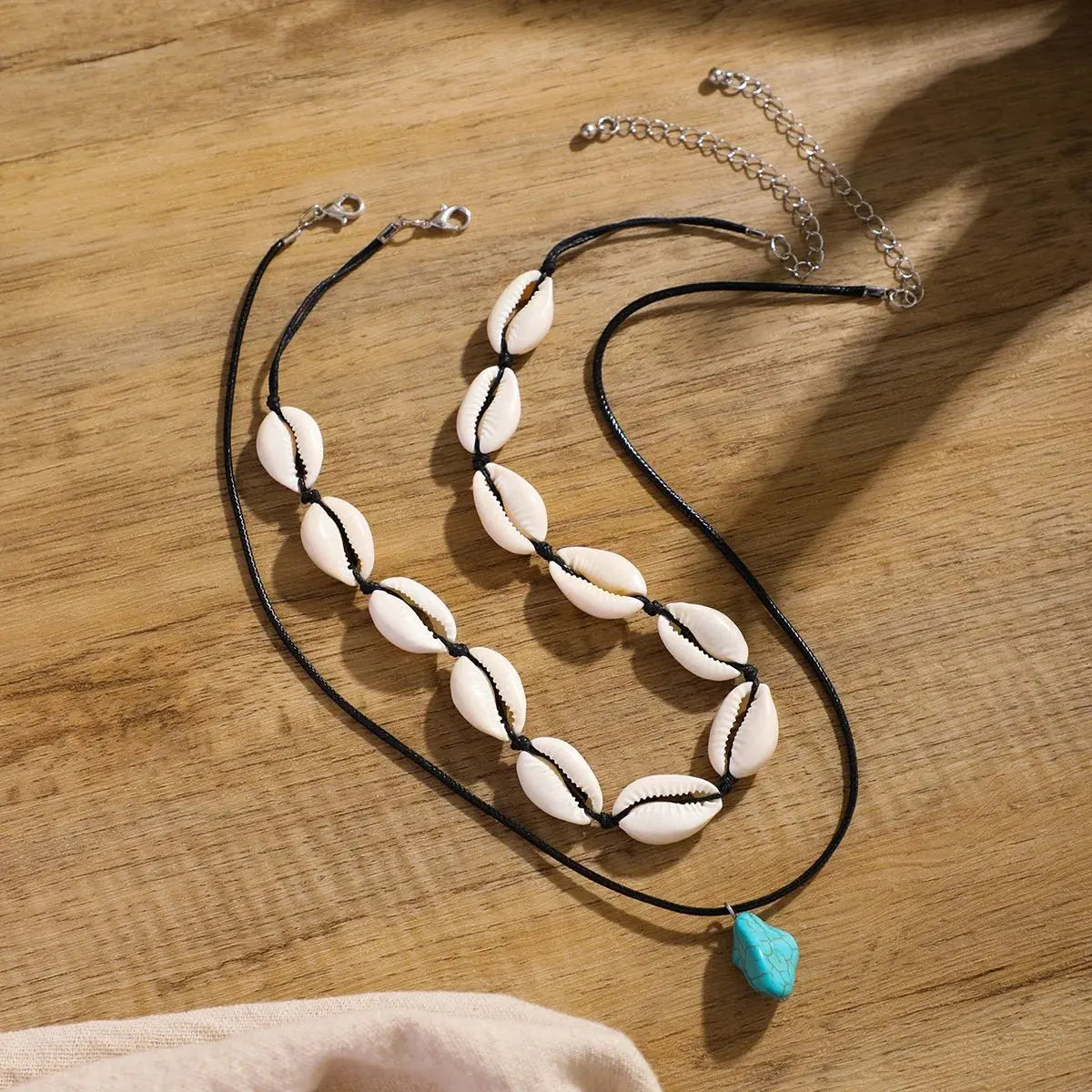 Summer Shell Choker With Stone Pendant Necklace - Blade & Thread