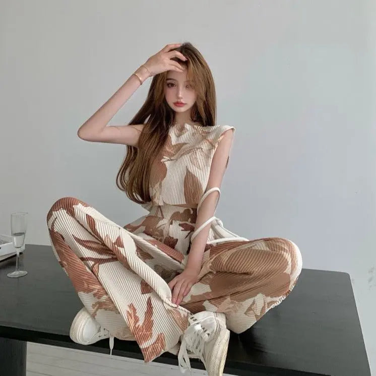 Summer Two-piece Women Printed Sleeveless Vest + Casual Mopping Trousers Female Sets - Blade & Thread