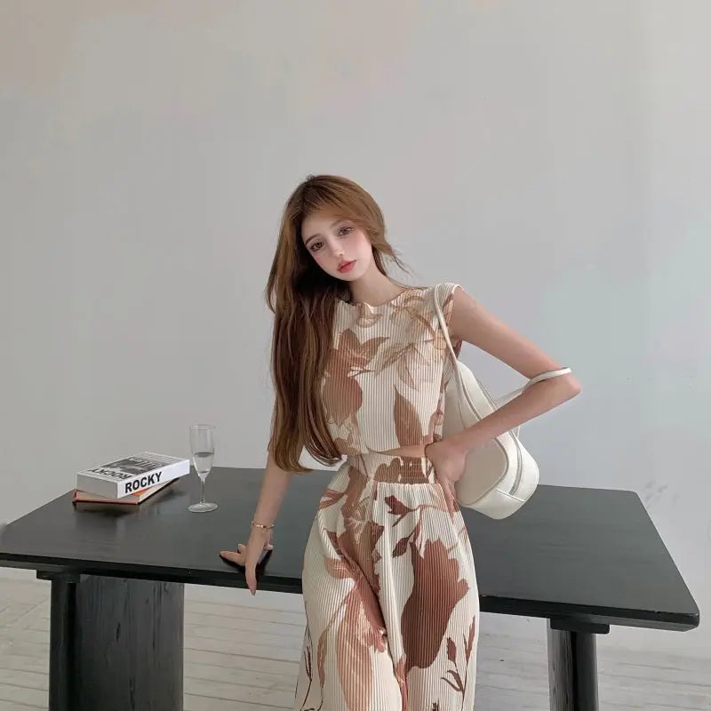 Summer Two-piece Women Printed Sleeveless Vest + Casual Mopping Trousers Female Sets - Blade & Thread