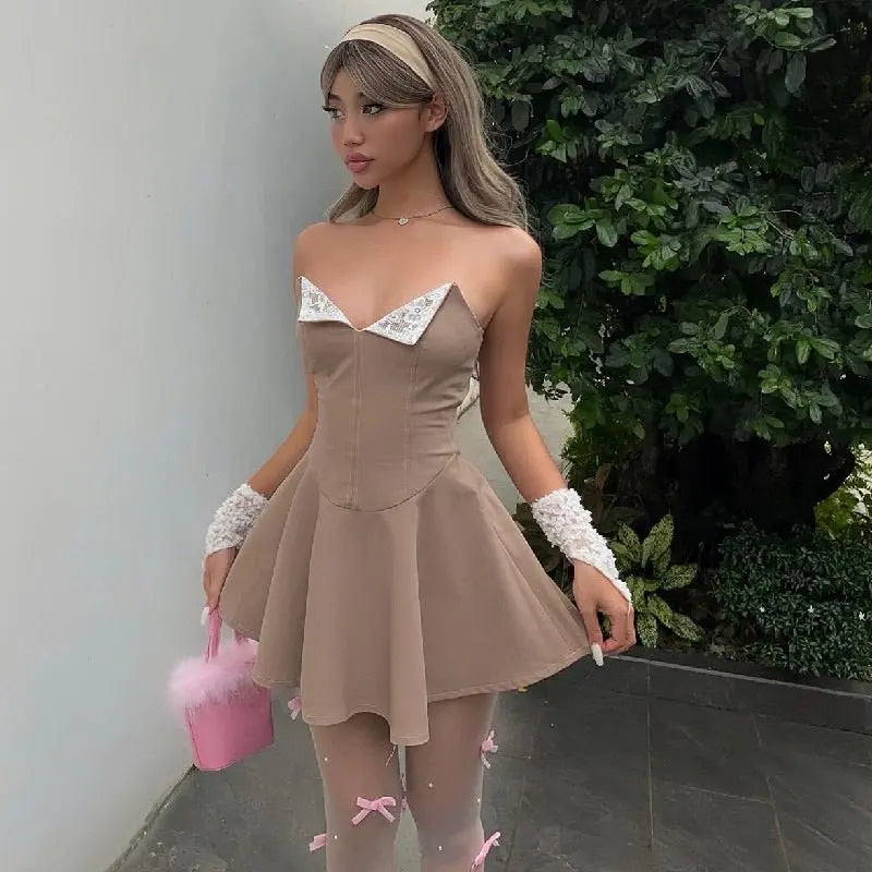 Sweet and spicy style V-neck low-cut slim A-line skirt - Blade & Thread