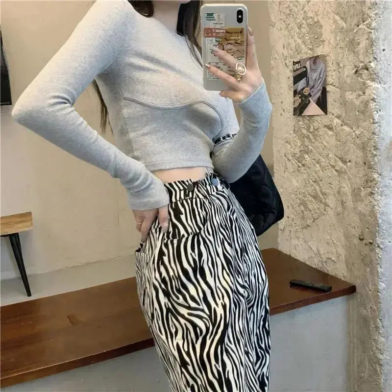 T-shirt Women Design Chest Type Crop Tops Aautumn New Skinny Long Sleeve - Blade & Thread
