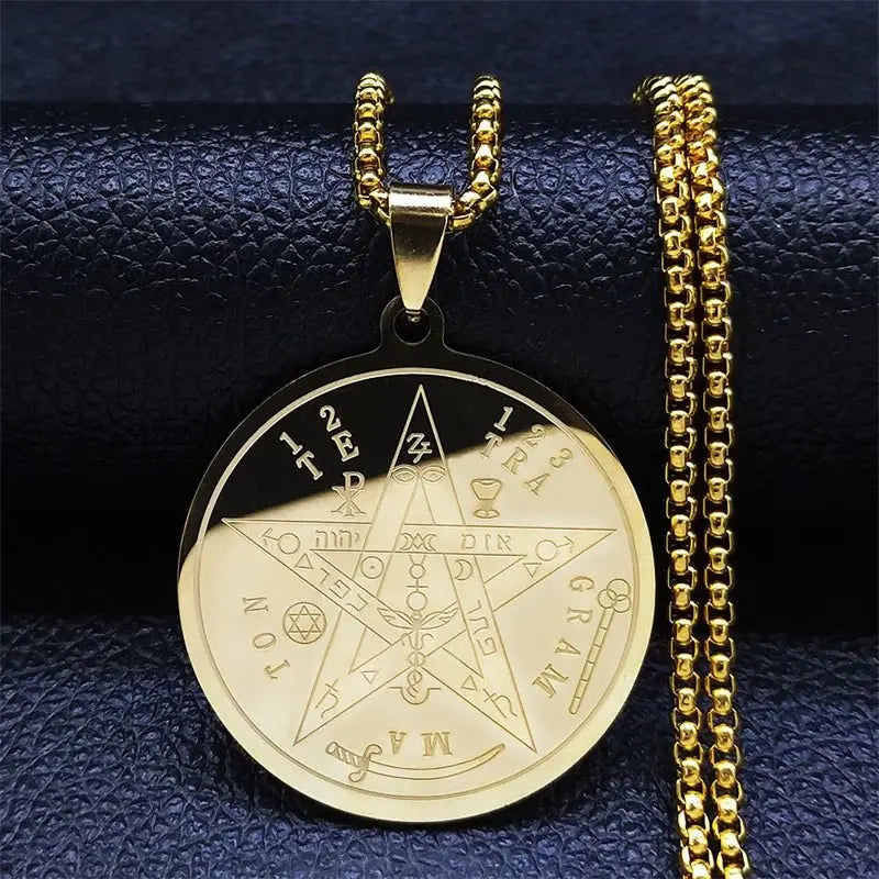 talisman necklace collar - Blade & Thread